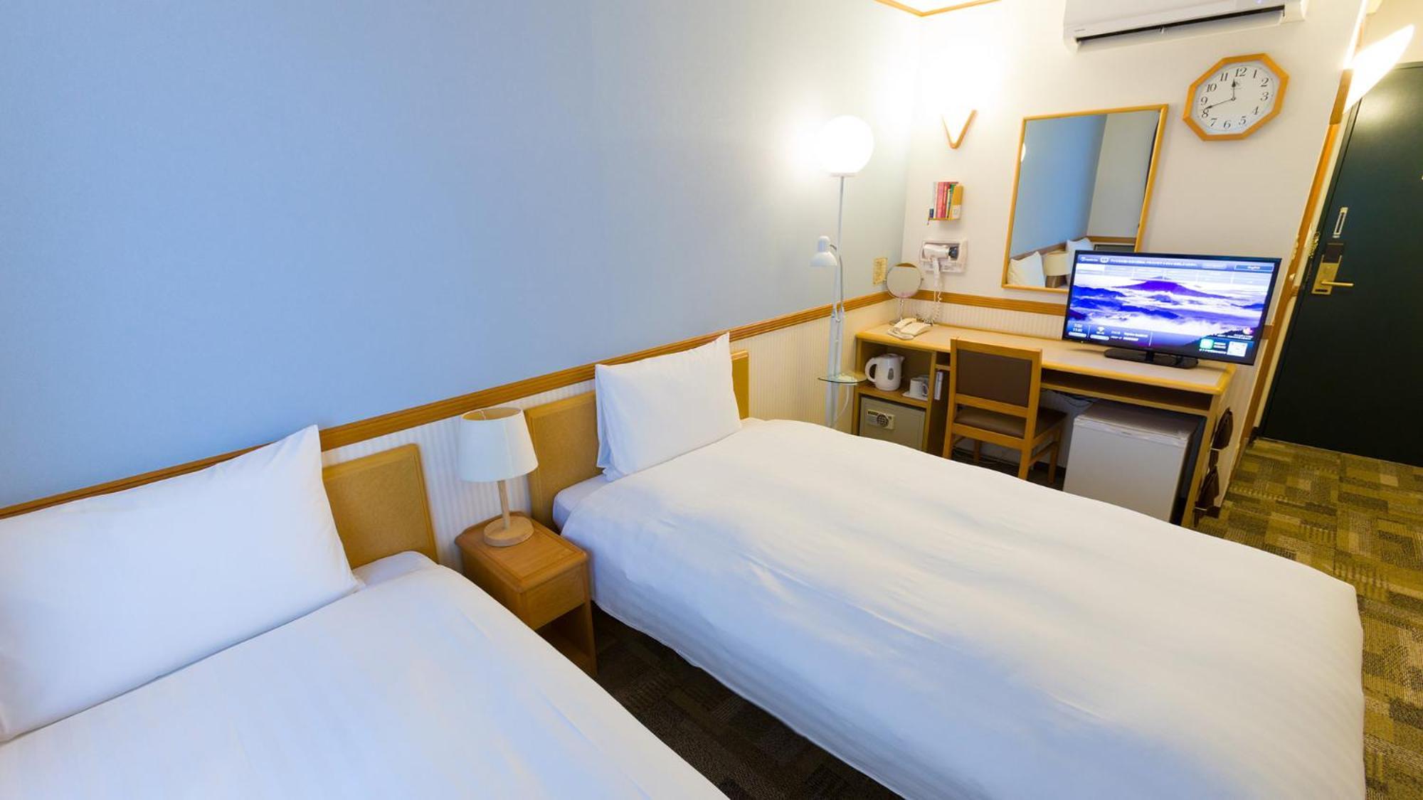 Toyoko Inn Tokyo Eki Shin Ohashi Mae Chambre photo