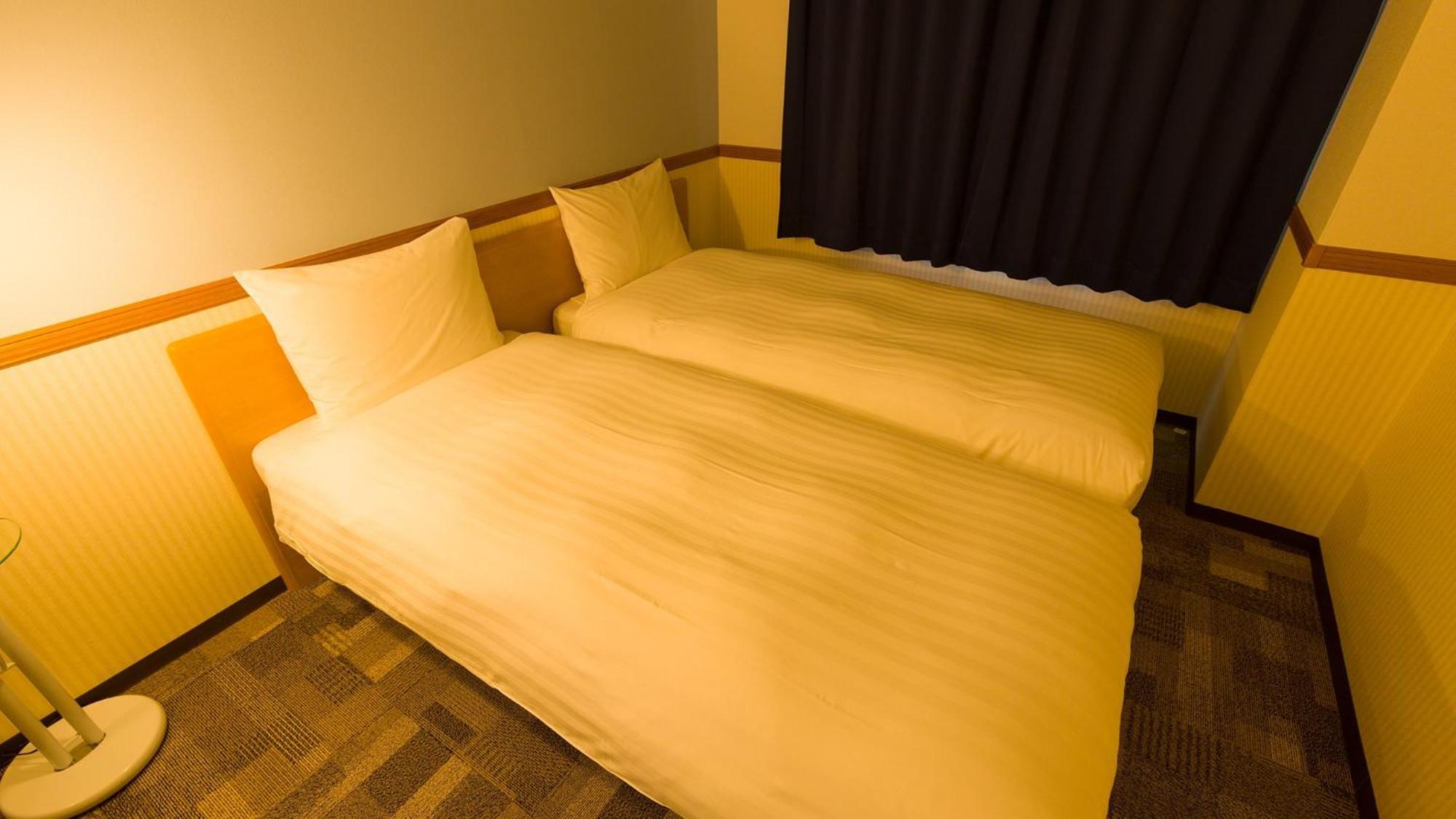 Toyoko Inn Tokyo Eki Shin Ohashi Mae Chambre photo