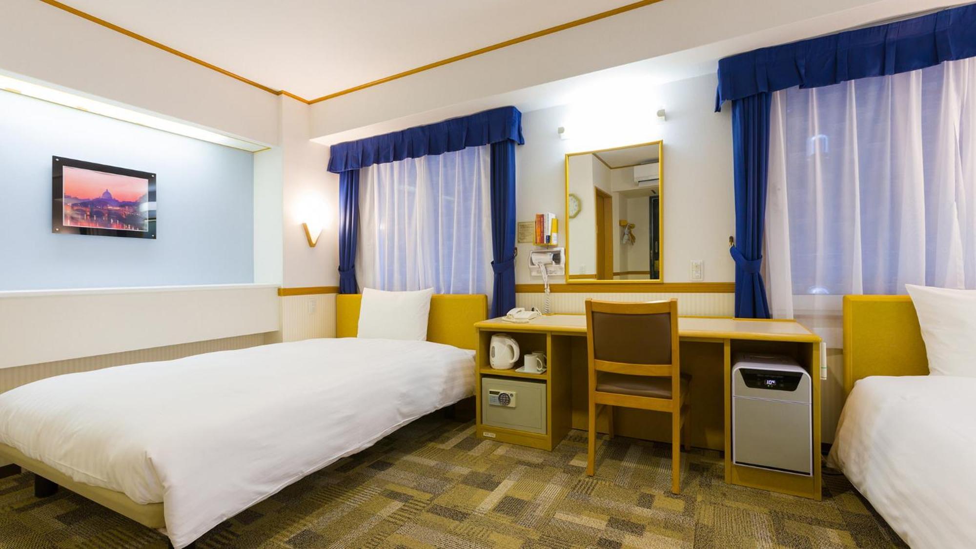 Toyoko Inn Tokyo Eki Shin Ohashi Mae Chambre photo