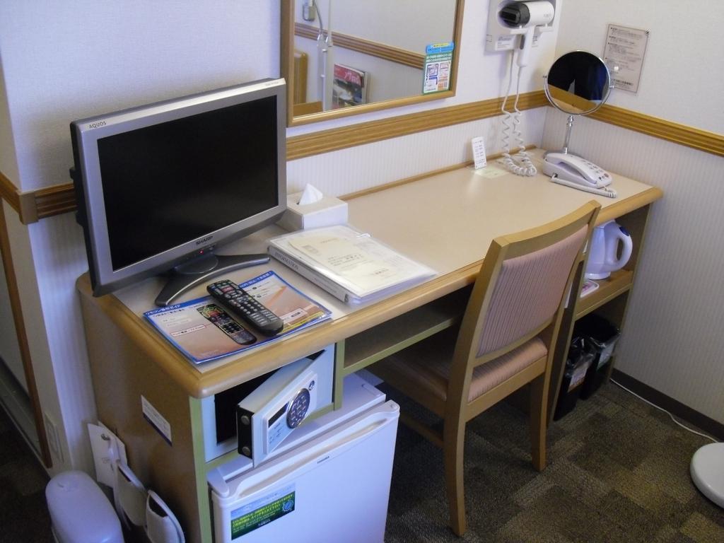 Toyoko Inn Tokyo Eki Shin Ohashi Mae Extérieur photo