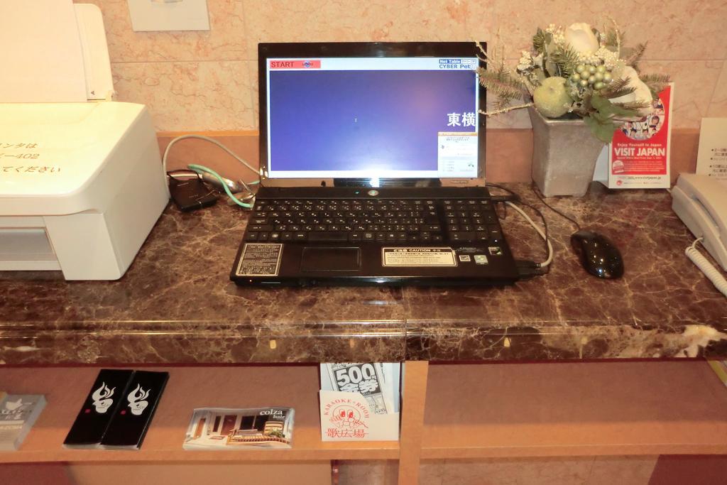Toyoko Inn Tokyo Eki Shin Ohashi Mae Extérieur photo